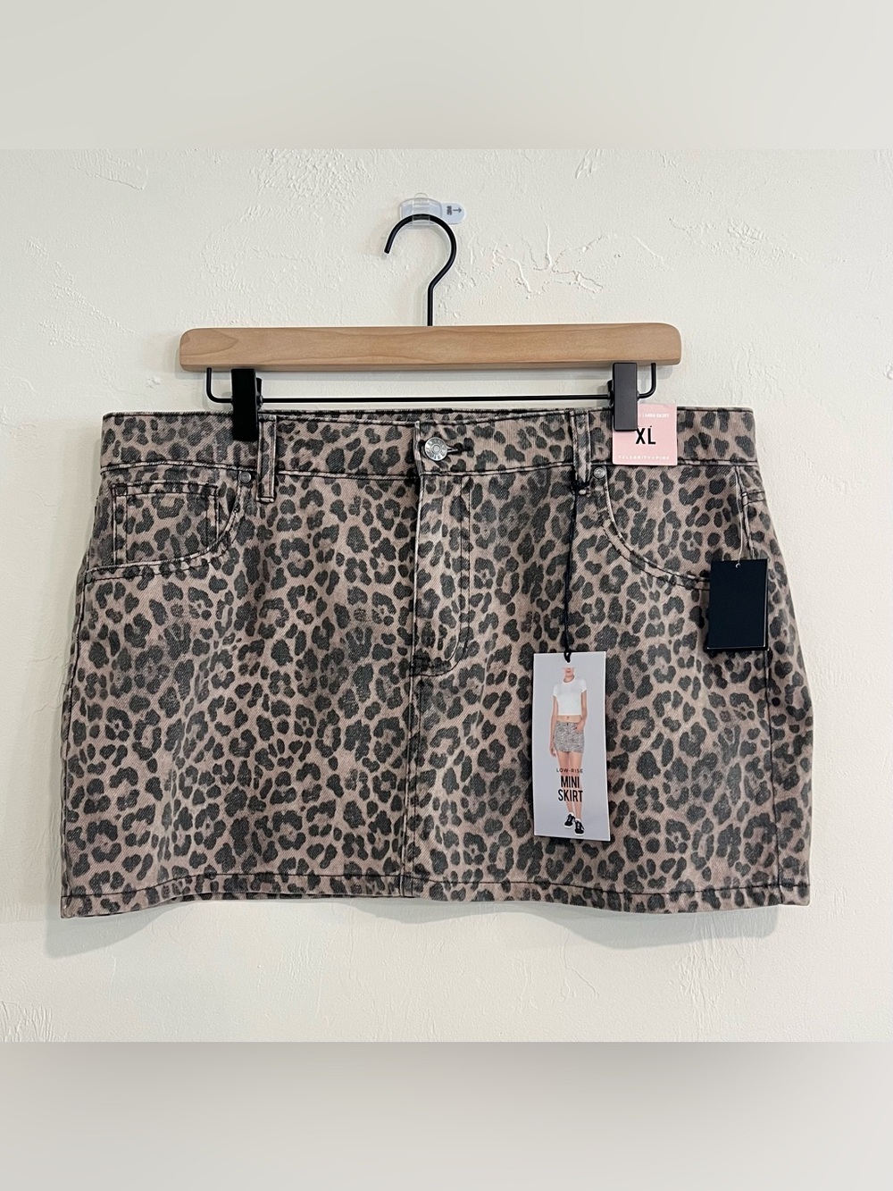 Celebrity Pink Leopard Low Rise Mini Skirt Faded Denim Size XL NWT Streetwear